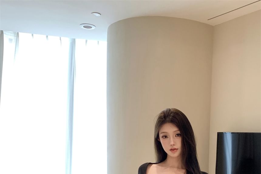 Lace-Up T-Shirt Plain Long-Sleeve Cold-Shoulder