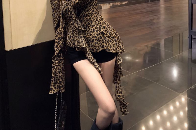 Ruffled Asymmetrical Blouse Print Leopard Long-Sleeve Choker-Neck