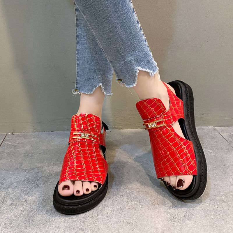 Sandals Croc Grain Buckled