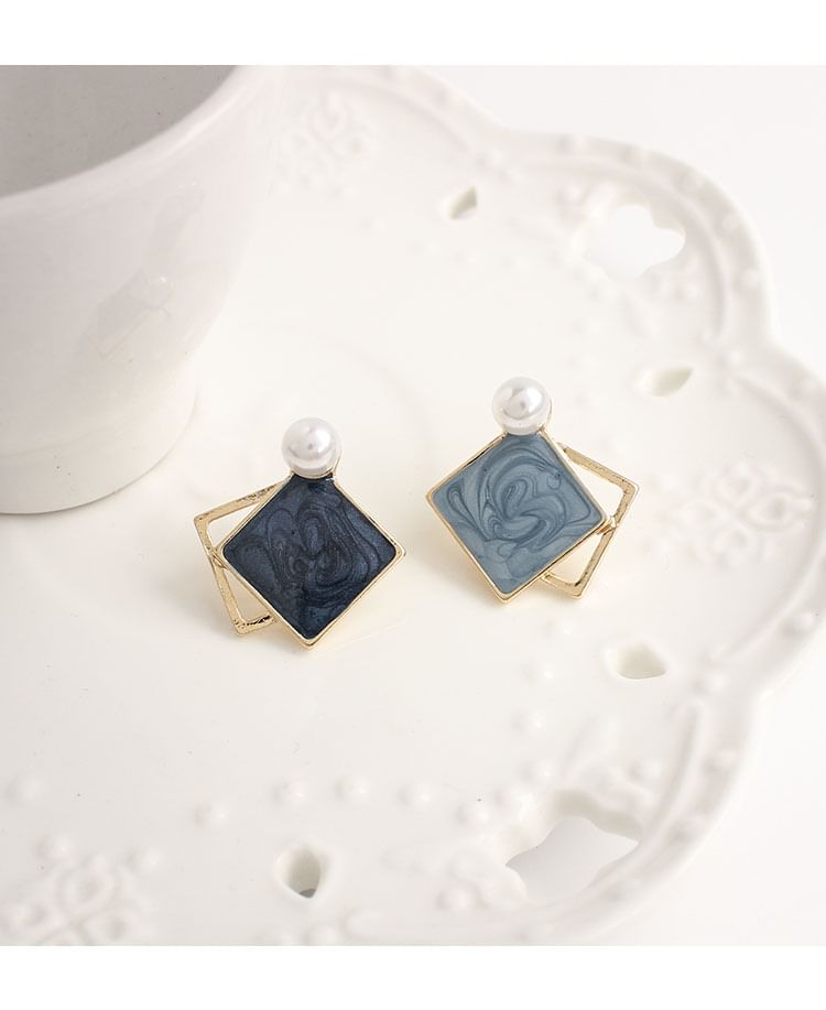 Stud / On Clip Pearl Geometric Earring Faux