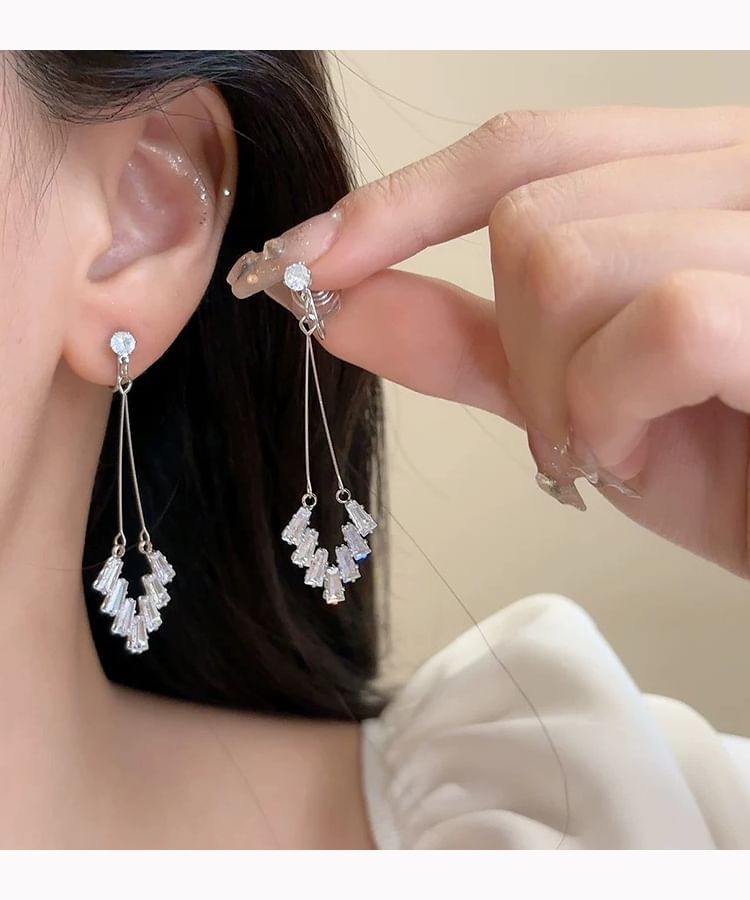 On Rhinestone Clip Earring / Geometric Drop