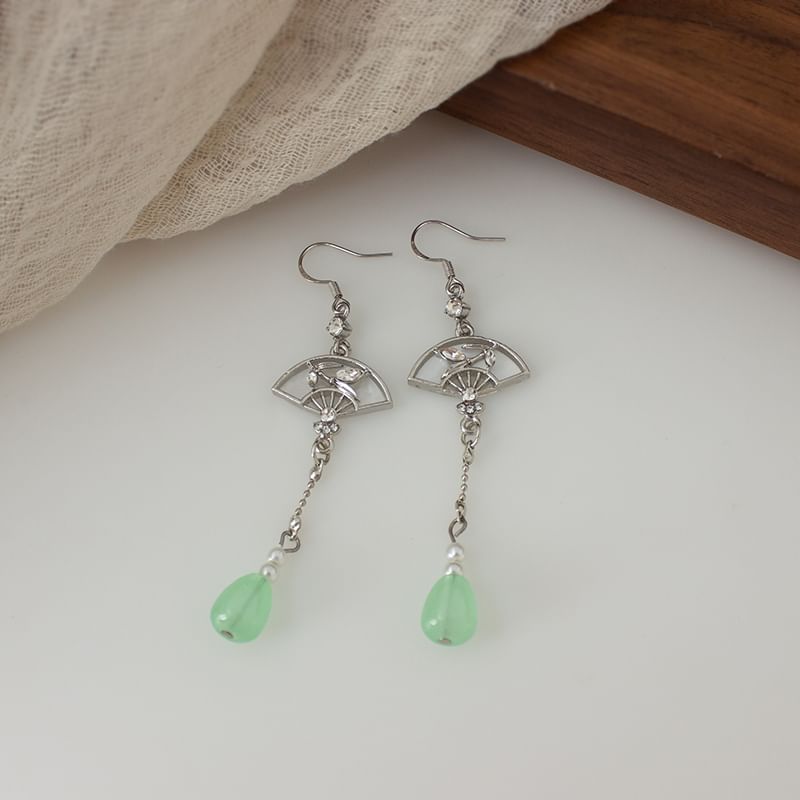 Clip Faux Fan Drop On Jade / Earring