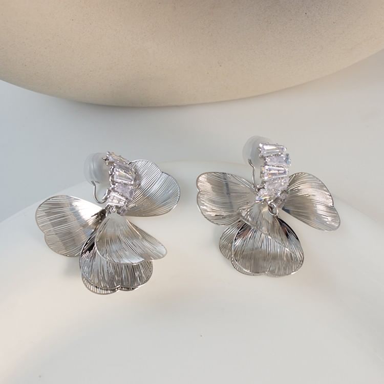 / Clip Petal Drop Earring Rhinestone On
