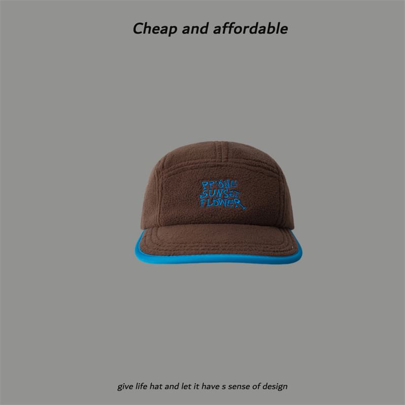 Cap Fleece Embroidered Lettering