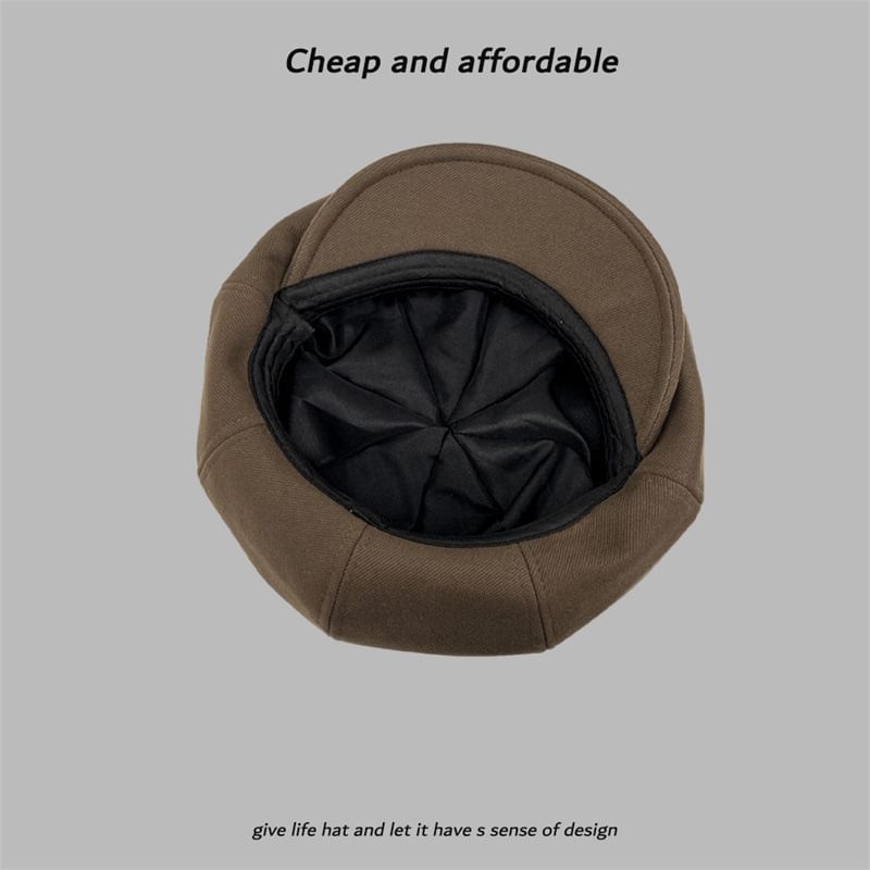 Plain Buttoned Newsboy Cap