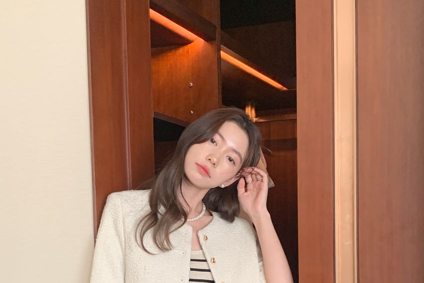 Elbow-Sleeve Crew Neck Button-Up Plain Tweed Crop Jacket