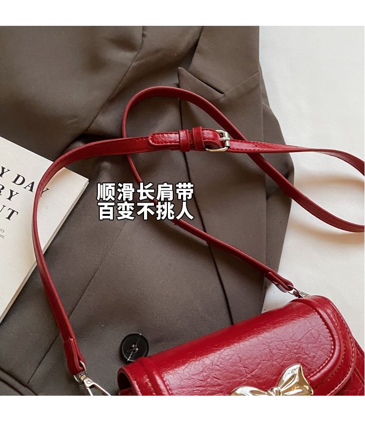 Bag Flap Accent Bow Crossbody