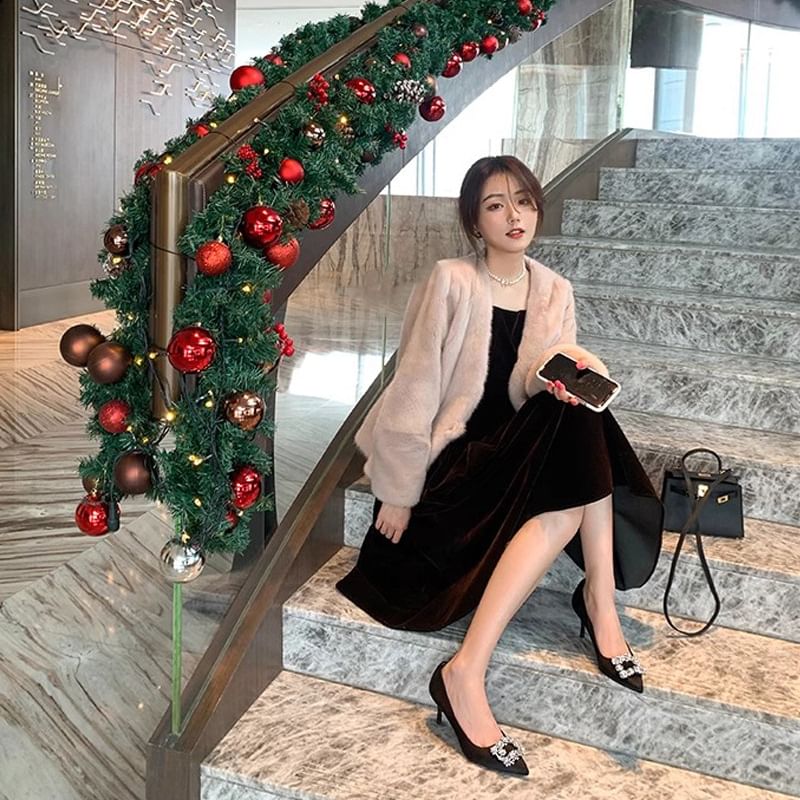 Pointed Heel Pumps Kitten Rhinestone