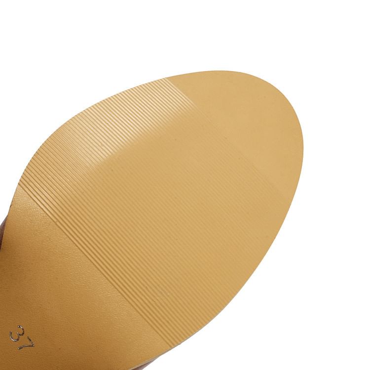 Jane Mary Round Heel Chunky Toe Pumps