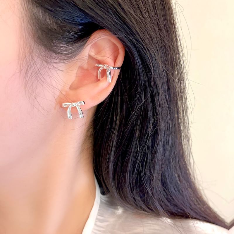 Bowknot Stud Earring