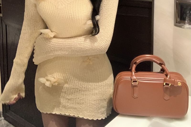 Mini Flower Dress / Neck Long-Sleeve V Sheath Knit Slip Accent