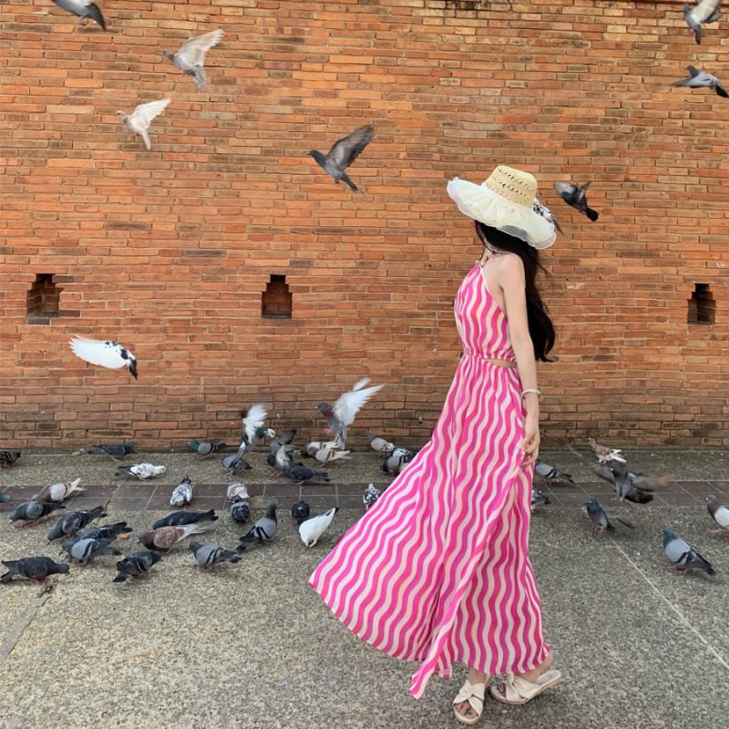 Dress Wave Maxi Halter Sleeveless Neck A-Line Striped