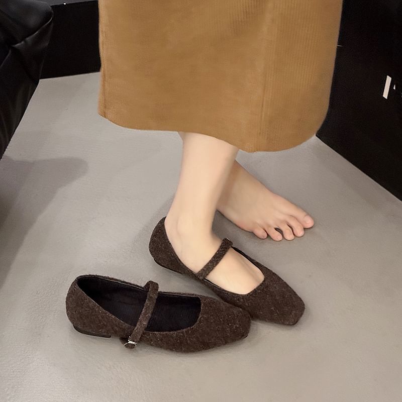 Mary Flats Square Jane Toe