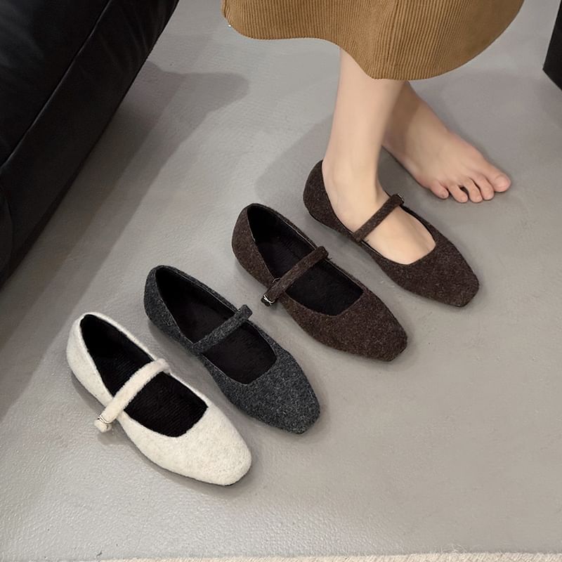 Mary Flats Square Jane Toe