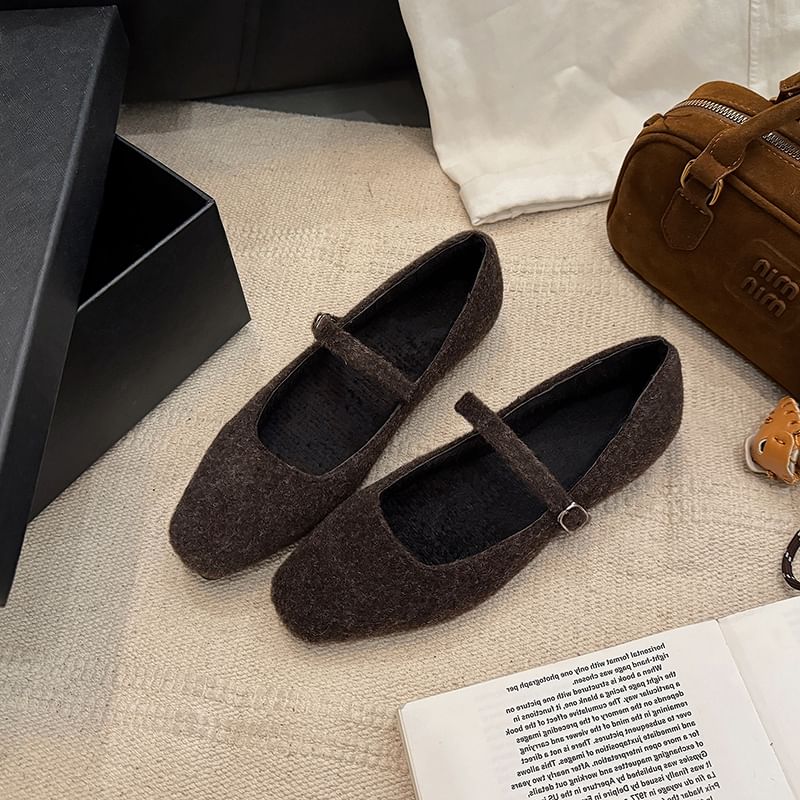 Mary Flats Square Jane Toe