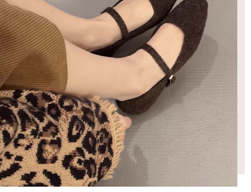 Mary Flats Square Jane Toe