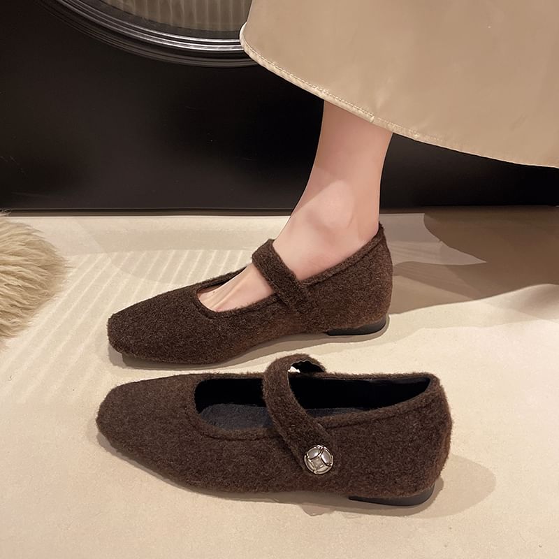 Hidden Wedge Jane Mary Toe Pumps Square