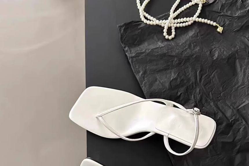 Kitten Heel Square Toe Plain Slingback Thong Sandals