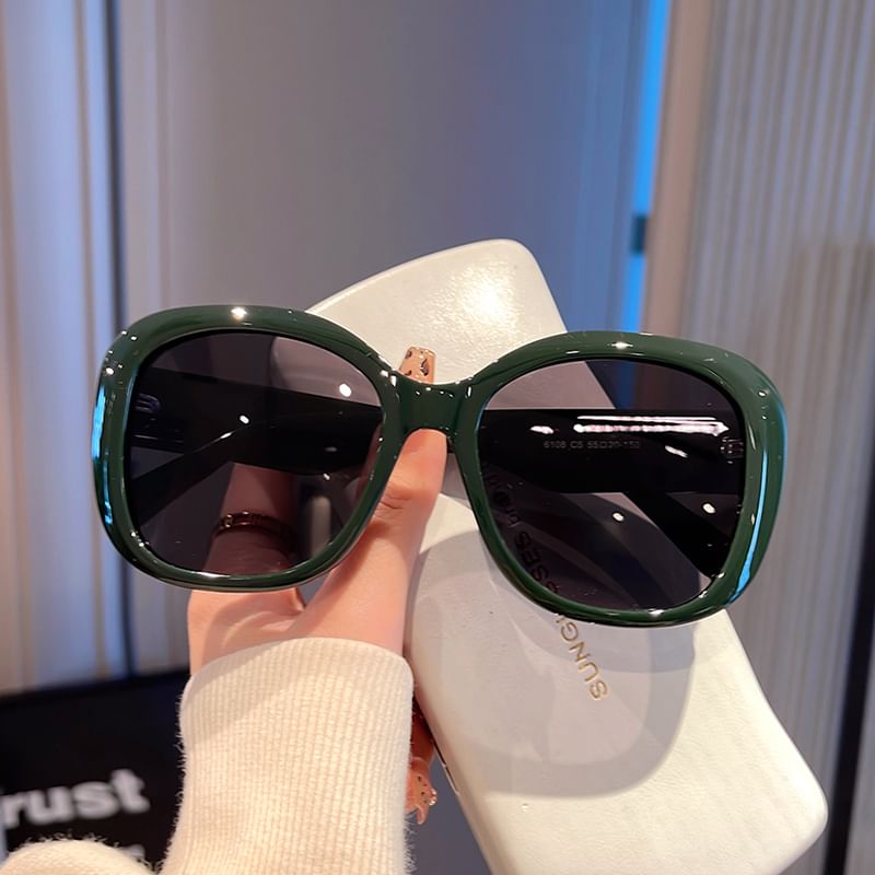 Thick Frame Sunglasses