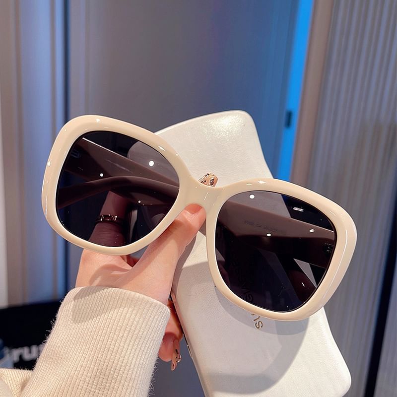 Thick Frame Sunglasses