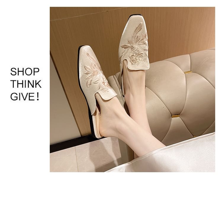 Embroidered Toe Floral Square Flat Mules