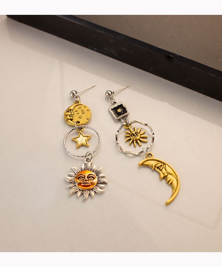 Earring Sun Drop / Moon Asymmetrical Clip-On