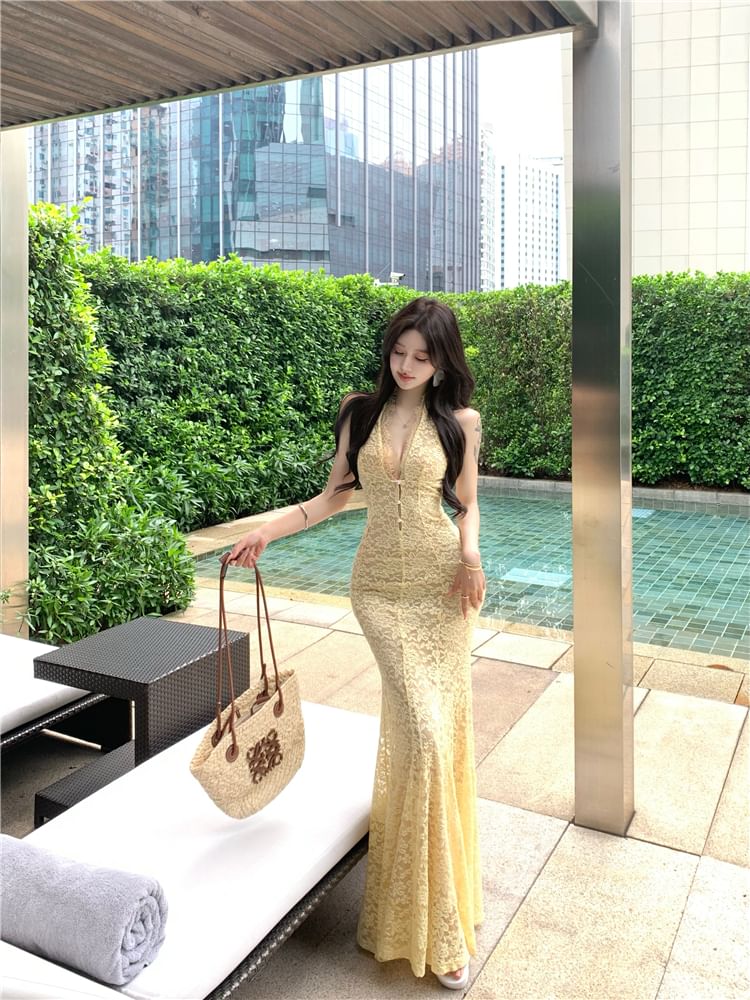 Lace Gown Evening Mermaid V-Neck Halter