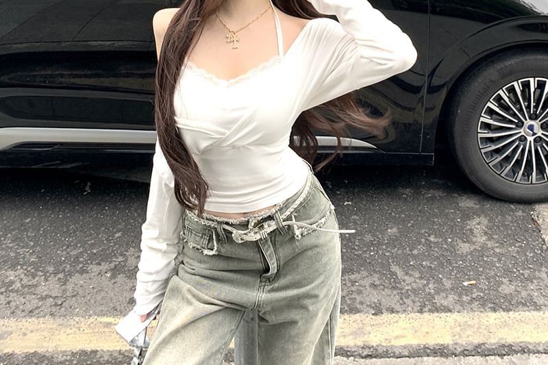 Slim Set: Halter Plain + Crop Camisole Back Fit Open Top T-Shirt Long-Sleeve V-Neck