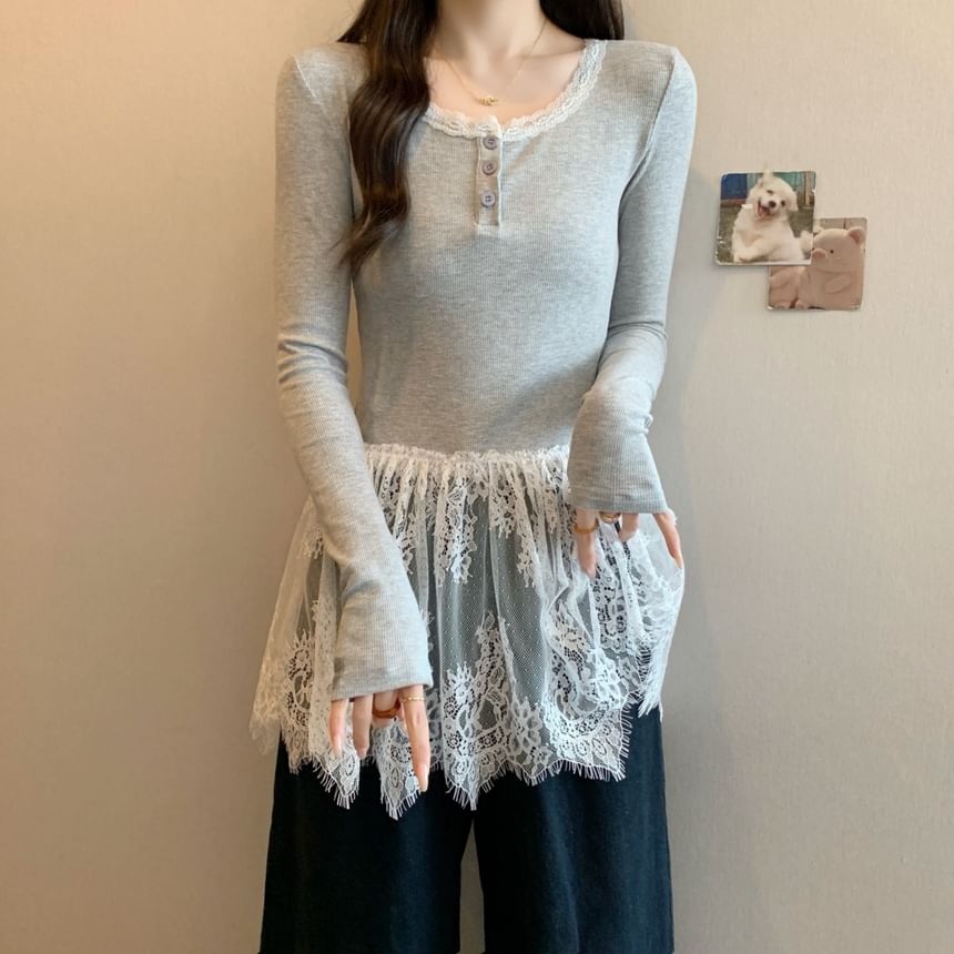 Long-Sleeve Fit Henley Peplum Panel Lace Slim T-Shirt