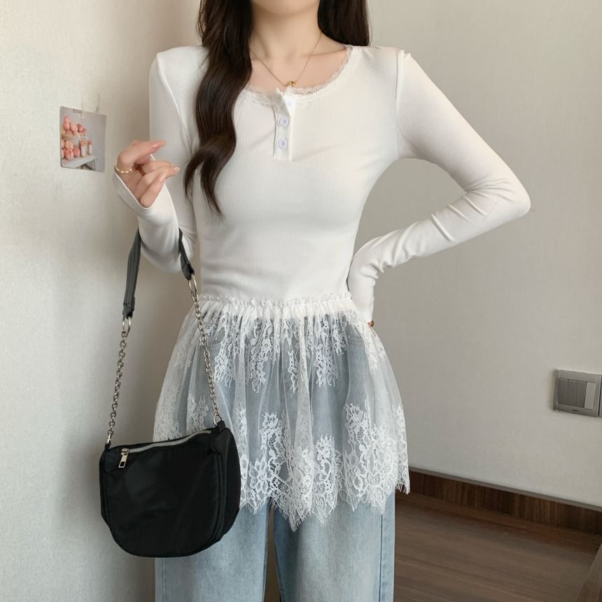 Long-Sleeve Fit Henley Peplum Panel Lace Slim T-Shirt