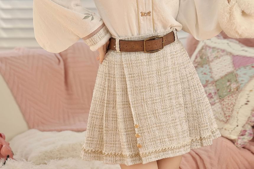 Long-Sleeve Stand Collar Jacquard Fluffy Trim Blouse / 3/4-Sleeve Rabbit Applique Open Front Jacket / High Waist Pleated Tweed Mini A-Line Skirt / Belt / Set
