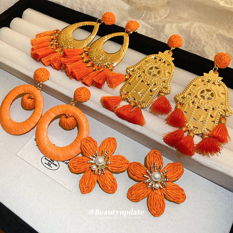 Hand Hamsa Tassel Alloy Chandelier Droplet / Earring