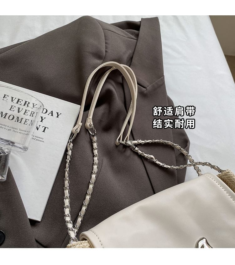 Woven Bag Shoulder Flap Bow