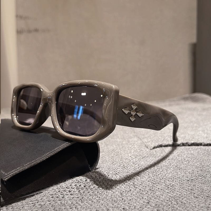 Sunglasses Square Cross Frame Accent