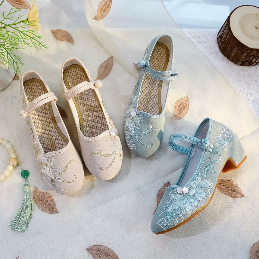 Heel Shoes Block Embroidered