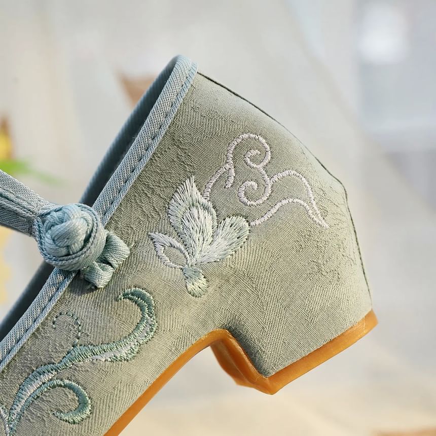 Heel Shoes Block Embroidered