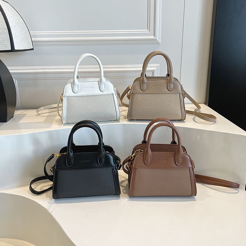 Bag Lettering Crossbody