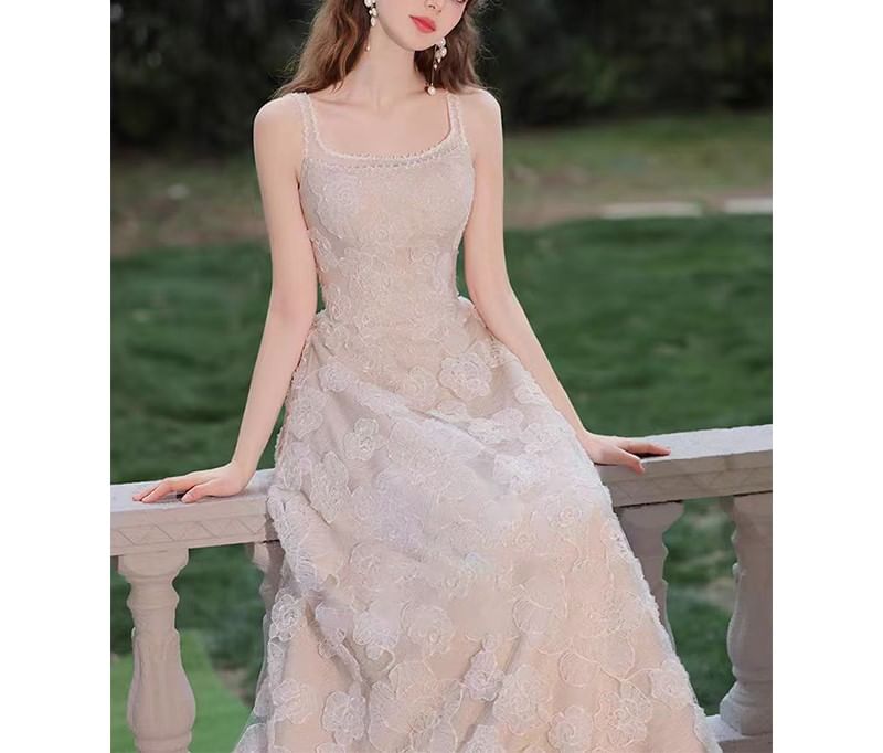 Sleeveless Square Neck Jacquard A-Line Wedding Gown