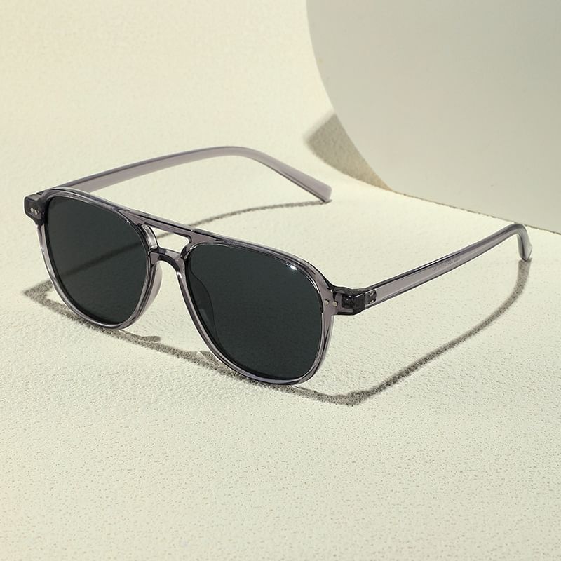 Aviator Plastic Sunglasses