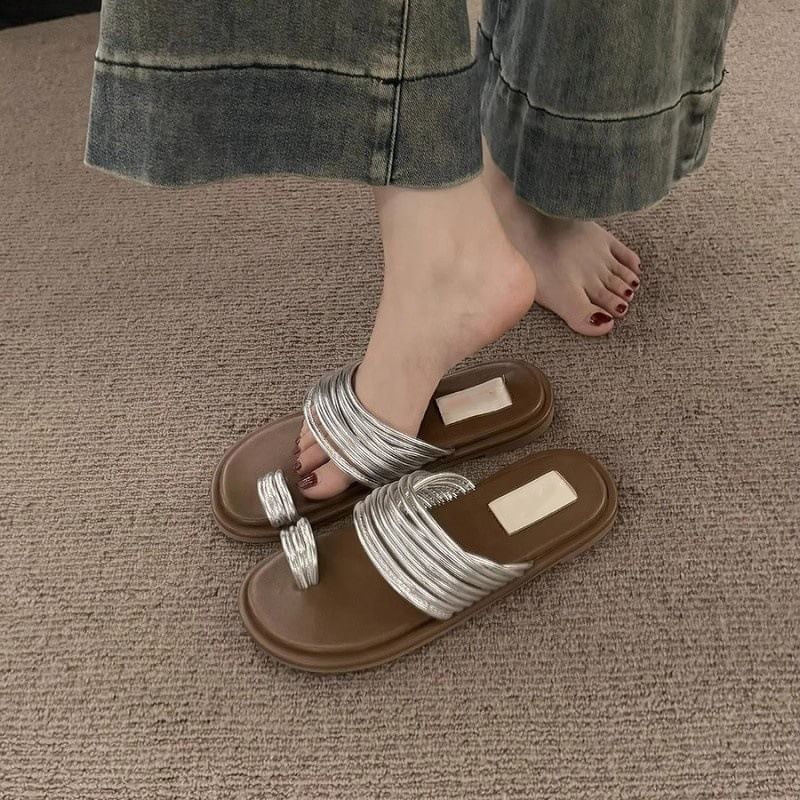Sandals Slide Loop Flat Toe
