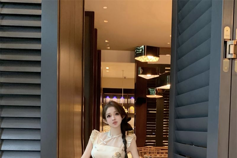 Cap-Sleeve Stand Collar Floral Embroidered Frog Buttoned Slit Top / Plain Crop Tube Top / High Rise Wide Leg Pants / Set