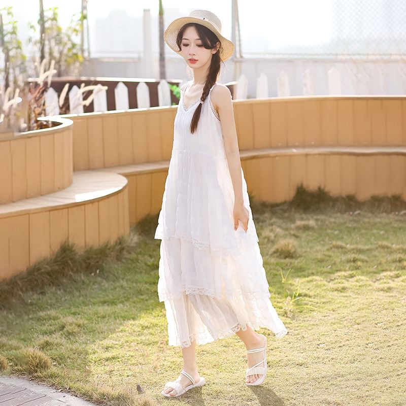 Lace Maxi A-Line Dress with V-Neck and Thin Straps