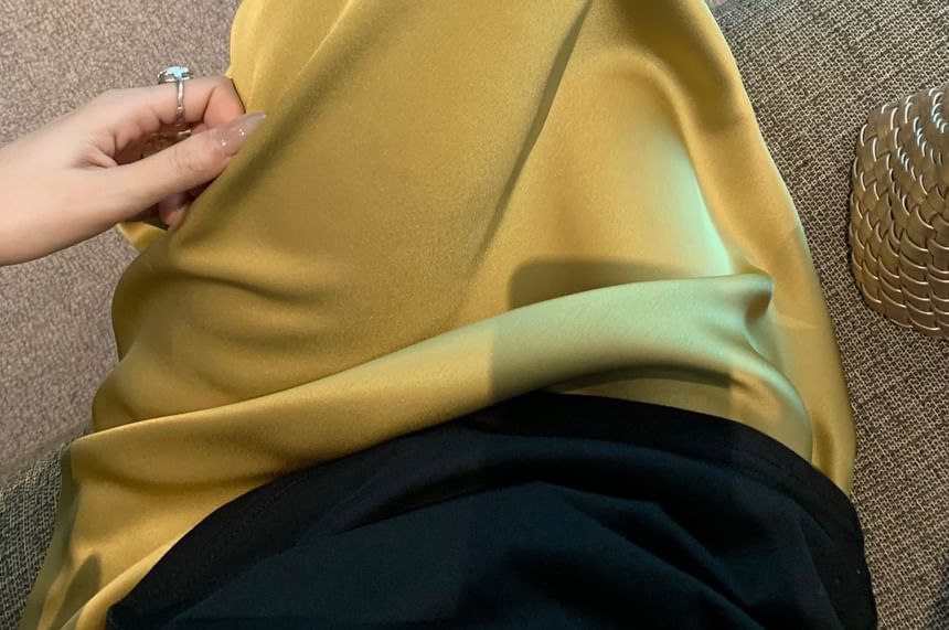 Plain H-Line Maxi Skirt High Rise