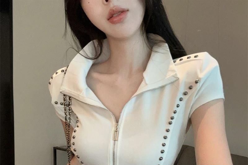 Fit Zip Plain T-Shirt Slim Turtleneck Short-Sleeve Studded