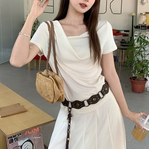 Plain Fit Neck Cowl Short-Sleeve T-Shirt Slim Ruched