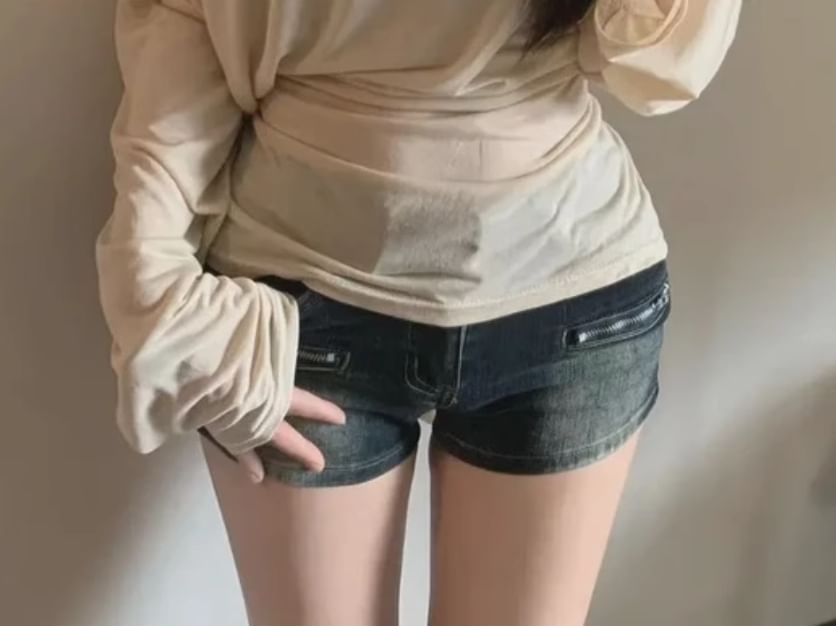 Tee Slim Asymmetrical Off-Shoulder Long-Sleeve Plain Neck Sashed Fit