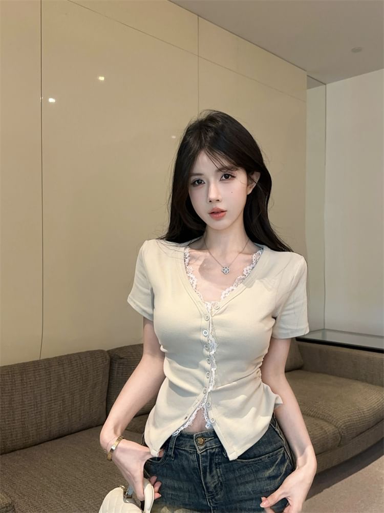 Fit Trim Plain Slim Short-Sleeve Lace V-Neck Button Tee