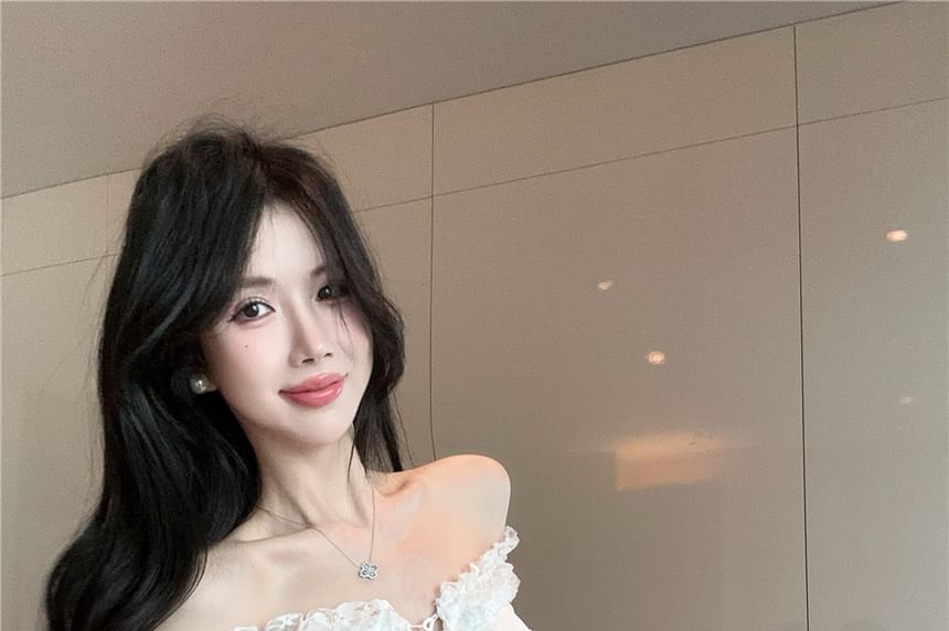 Top Ruffle Asymmetrical Trim Camisole Lace Slim Lace-Up Fit