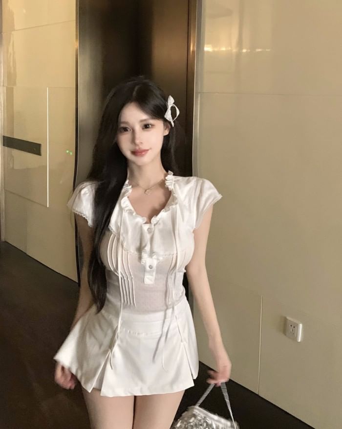 Trim Lace Cap-Sleeve T-Shirt Plain Ruffle