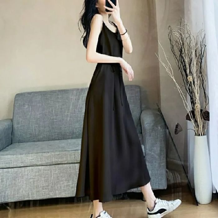 Scoop Neck Sashed Midi A-Line Dress with Thin Straps